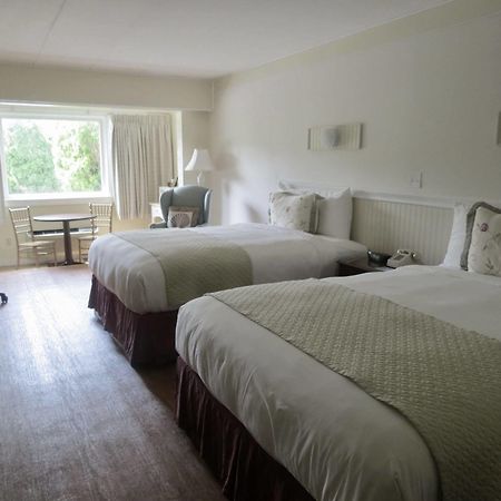 Shoreway Acres Inn فالماوث المظهر الخارجي الصورة